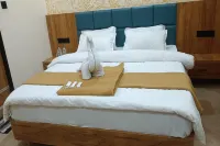 Hotel Hari Palace - Near Shree Dwarkadhish Temple