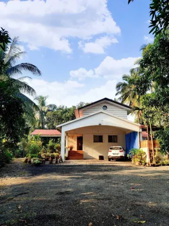 Parmar Farms Отели в г. Панед