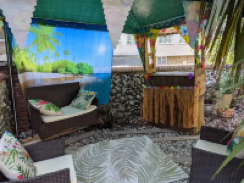The Sheldon B&B - Free Private Parking