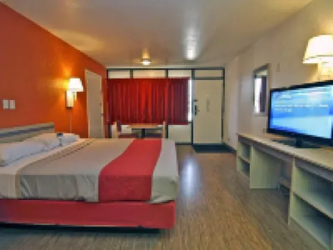 โมเทล 6 ซาลลิซอว์ โอคลาโฮมา โรงแรมในSallisaw