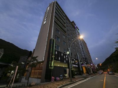 Jeongsun Ace Family Tourist Hotel
