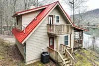 Santeetlah Lake Retreat w/ Dock: Walk to Water! - 3 stjerner