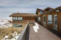 Cora Home w/ Mountain Views - Fishing on-Site!