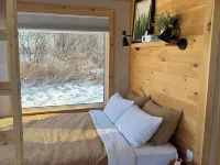 The Stead- A tiny home on an Alpaca farm in the beautiful Mohawk Valley. Hotels in Minden