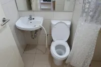Apt Tanglin 2Br Griya Gailen 7 Atas Pakuwon Mall Wiyung住宿飯店