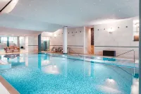 Lausanne Palace - Pools