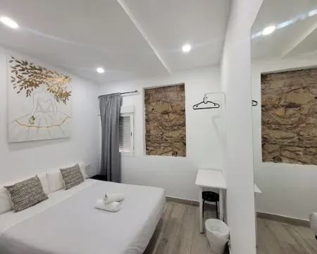 Ayz Silvela - Auto Check-in Property Hotels in Málaga