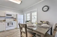 9 Mi to Beaches: Home w/ Pool & Patio in Bradenton