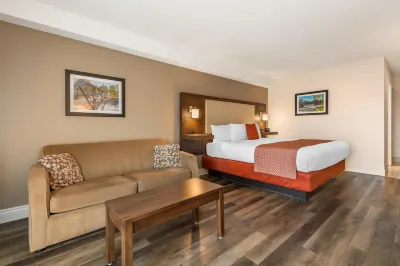 Best Western Smiths Falls Hotel Hotel dekat Smiths Falls