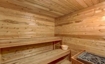 Sutter Trail Sparkles - Air Conditioned Large Family Home!