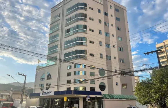 尼爾瑪爾公寓酒店