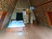 Jajapin Wangsaloka Glamping Hotel di Indihiang
