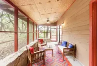 Chic Hill Country Oasis