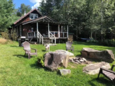 Chalet-7 Min to Ski Stratton-Woodstove-Firepit-Brook on Property-Views-Dogs OK