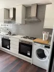 Relax in Uxbridge with Private Room & Garden Access