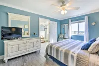 Renovated oceanfront penthouse condo - direct beach access! Hotels near Destin-Fort Walton Beach Convention Center