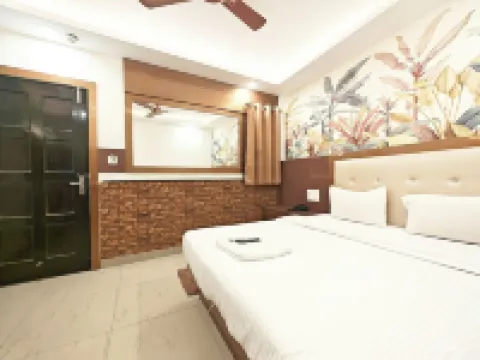 Hotel Apple Villa - New Delhi Hotels near Karol bagh