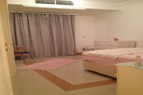 House Hotels in Oula Al Haram