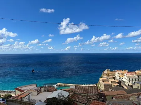 Casa Bettina Отели в г. Пиццо