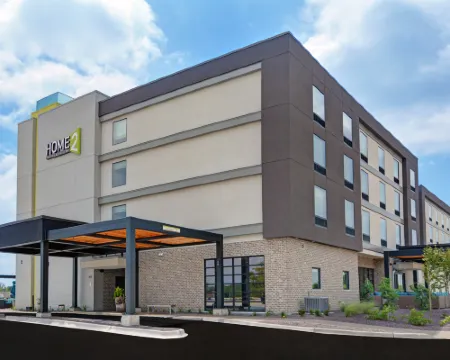 Home2 Suites by Hilton Bettendorf Quad Cities Hotels in Bettendorf