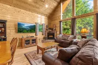Unrestricted Mountain Views and Theater Room - Stunning Luxury Retreat