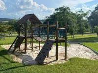 Espetacular e Charmosa Casa, Condomínio Fech, Ar, Spa+hidro, Piscina, Tv, Wifi,