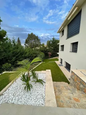 Superb villa for rent in Super Cannes