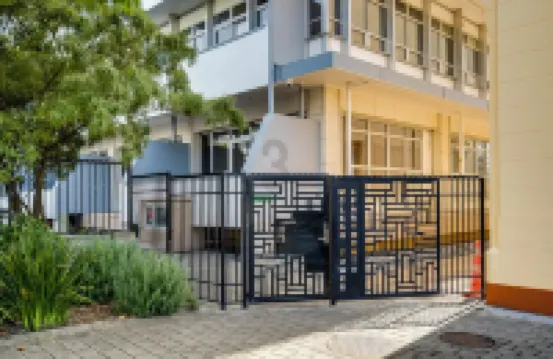 Art Deco Escape - Inner City Apartment Napier Hotels in 