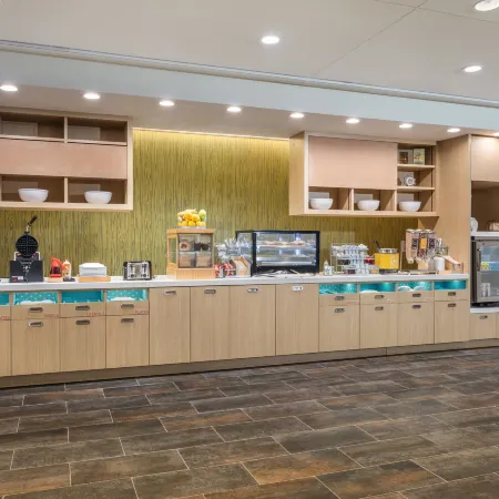 Home2 Suites by Hilton Cedar Rapids Westdale