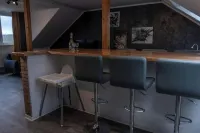 VIEW apartment - 85sqm for up to 8 people