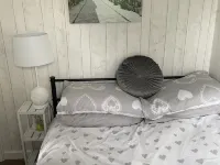 May Beach Cottage, Relaxing Stay With Sea Views Hotel a Sheerness