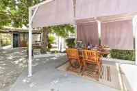 Domo Anghèleda - Detached with large garden, a few minutes from the sea