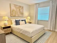 Coastal Bliss Getaway 3.8 Miles to Beach.  Stylish & Coastal Charm Interior