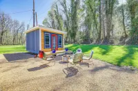Stunning Damascus Vacation Rental w/ Fire Pit! - parking