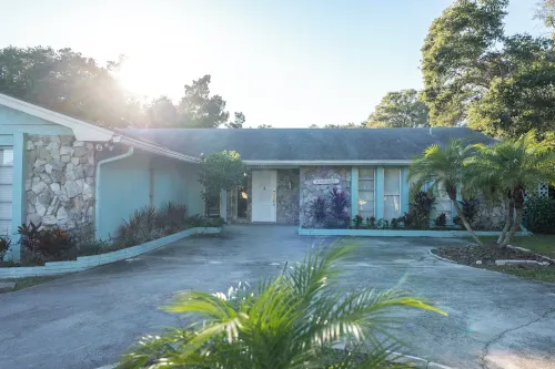 Lovely 4-bedroom house in Largo