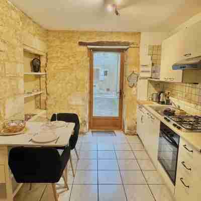 Charming apartment with private entrance in the heart of Sarlat's historic center Others