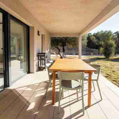 Apartment near the port of Bonifacio Others