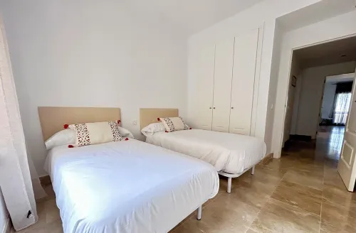 Fantastic And spacious 2-bedroom apartment in beautiful Manilva with sea view.