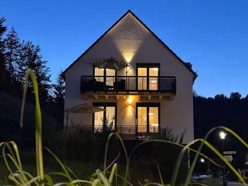 Blue Sky Flat apartment for up to 6 people, 73m², south-facing balcony, Black Forest PLUS, 1st floor