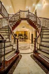 Le'Lavion Palace offers incredible stay with airport shuttle/ and a private chef