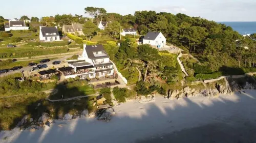 Appartement vue mer Avec Grande Terrasse Privative Hotels in Névez