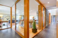 Lily of the Field House Hotels in Vila Real