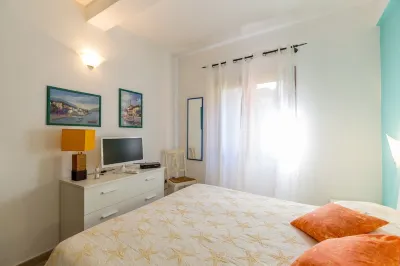 apartment on the sea in s'abba and sa pedra Hotels near Cala Sabina