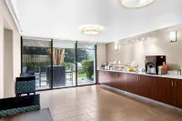 Comfort Inn University - Aamiainen