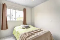 Casa á 300m da Praia de Navegantes e 5minutos do Parque Temático