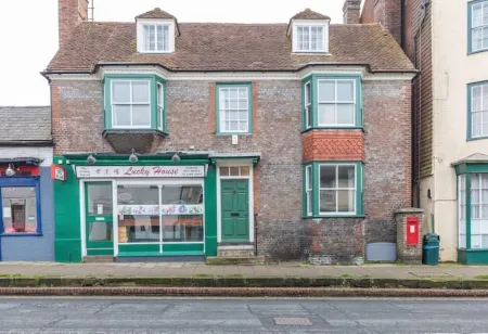 Grade II Listed Historic Town house in East Sussex