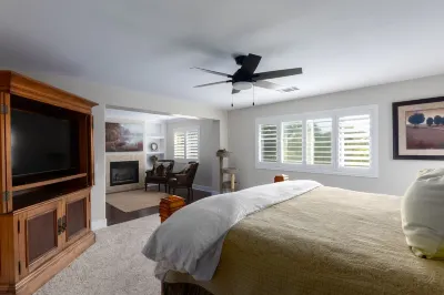 Exquisite Murrietta Retreat 3 bedroom 3 1/2 bath Stunning Home in prime location Hotels near Torrey Pines Park