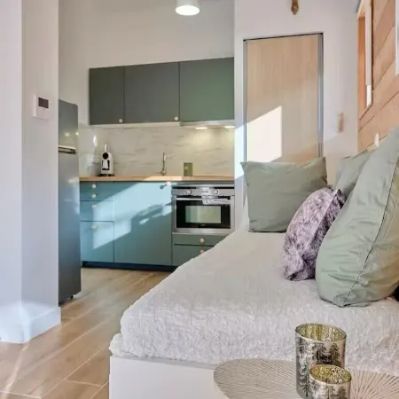 Superb Cosy Studio, Terrace, parking, ski locker close to slopes.