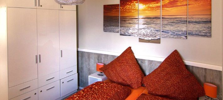 Bungalow for exclusive use with unobstructed lake view and shared use of the pool Hotels in Tremosine