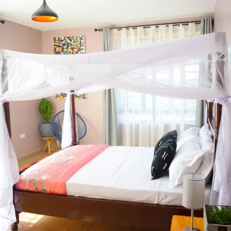 Ilala House, Voi - Spacious 2 Bed, 2 Bath with parking,  7 mins to Tsavo East